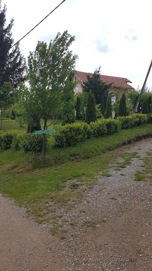 Rooms Miso Rakovica Exteriér fotografie